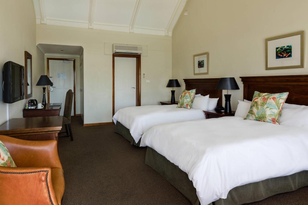 Protea Hotel By Marriott George King George Exteriér fotografie