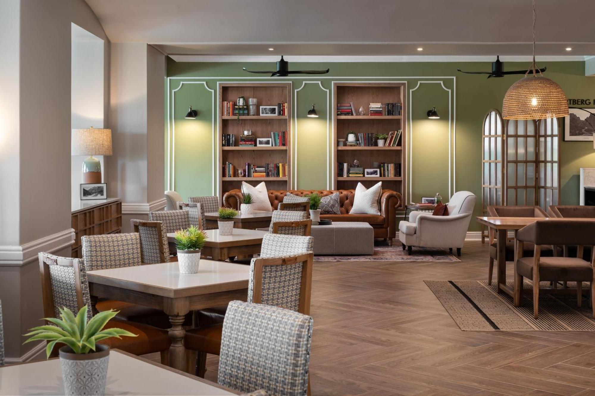 Protea Hotel By Marriott George King George Exteriér fotografie