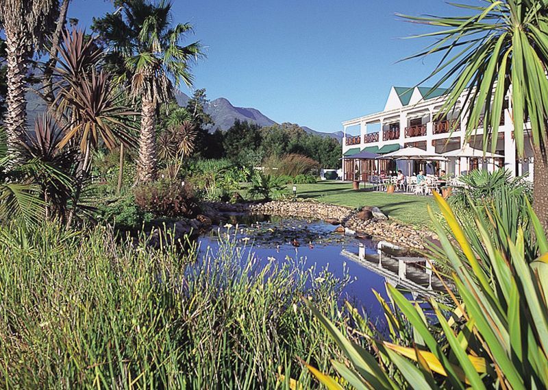 Protea Hotel By Marriott George King George Exteriér fotografie